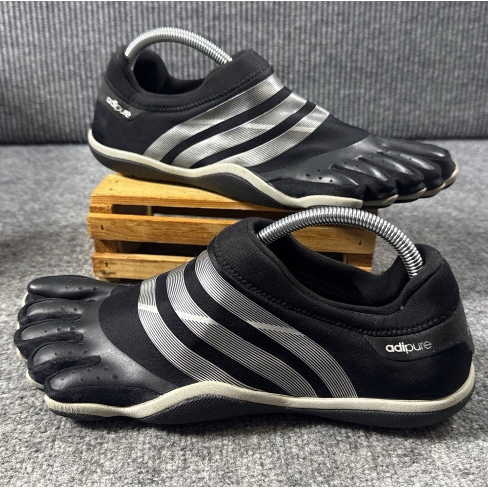 Adidas Adipure Trainer Mens 11.5 Black Silver Five Finger Barefoot Shoes V20554
